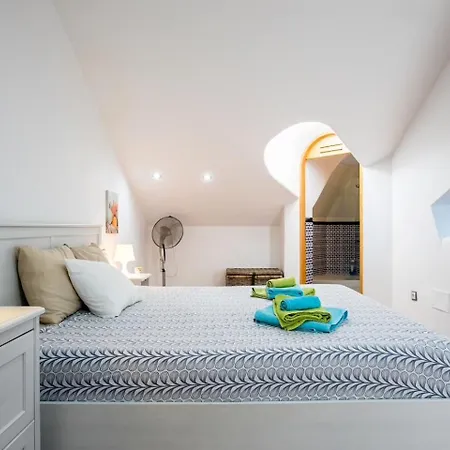 Luxurious 2 Bed Duplex, Wifi, Views, Pools Apartment Playa Paraiso (Tenerife)